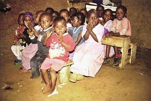 kenyan-children-from-slum